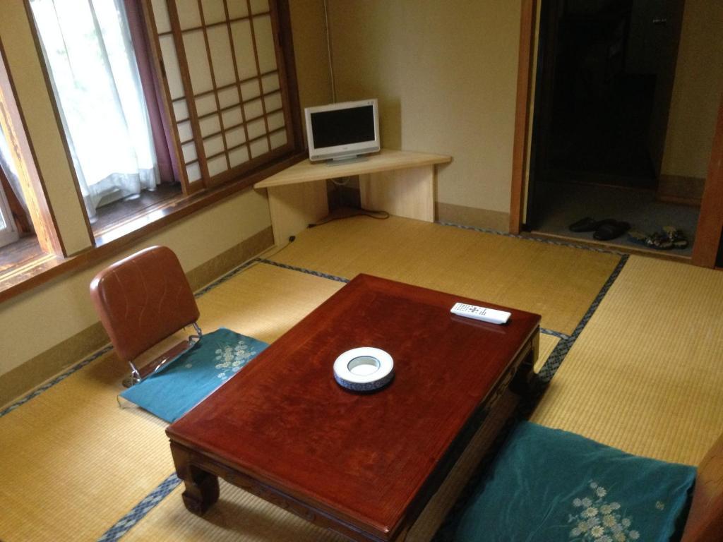 Chuokan Shimizuya Ryokan Hotel Nagano Room photo